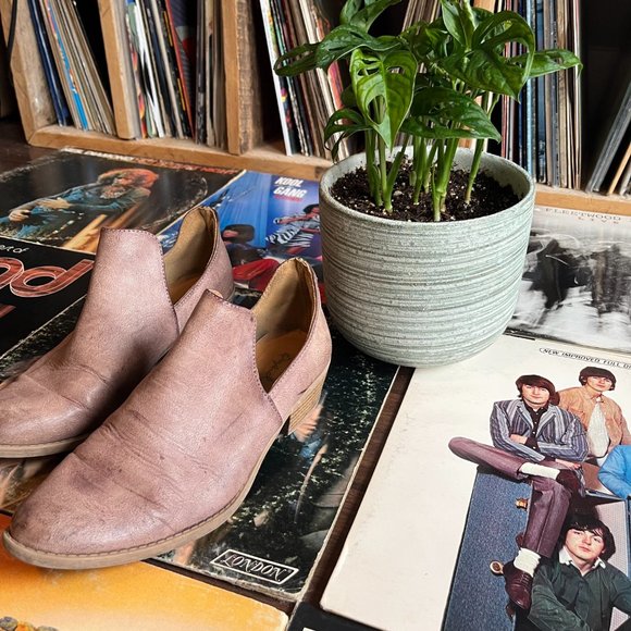 Qupid Light Pink Leather Loafers - Picture 2 of 4